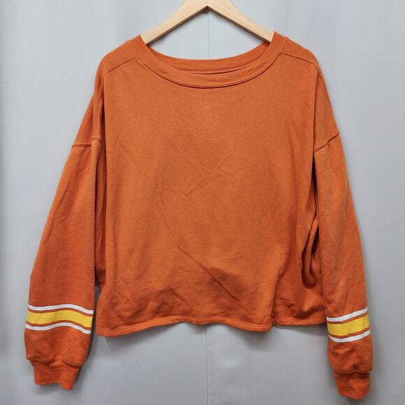 🧡 FRIENDS Love Tribe Sweatshirt Womens XLARGE Sporty Cropped Orange Fall Coffee - Picture 4 of 9